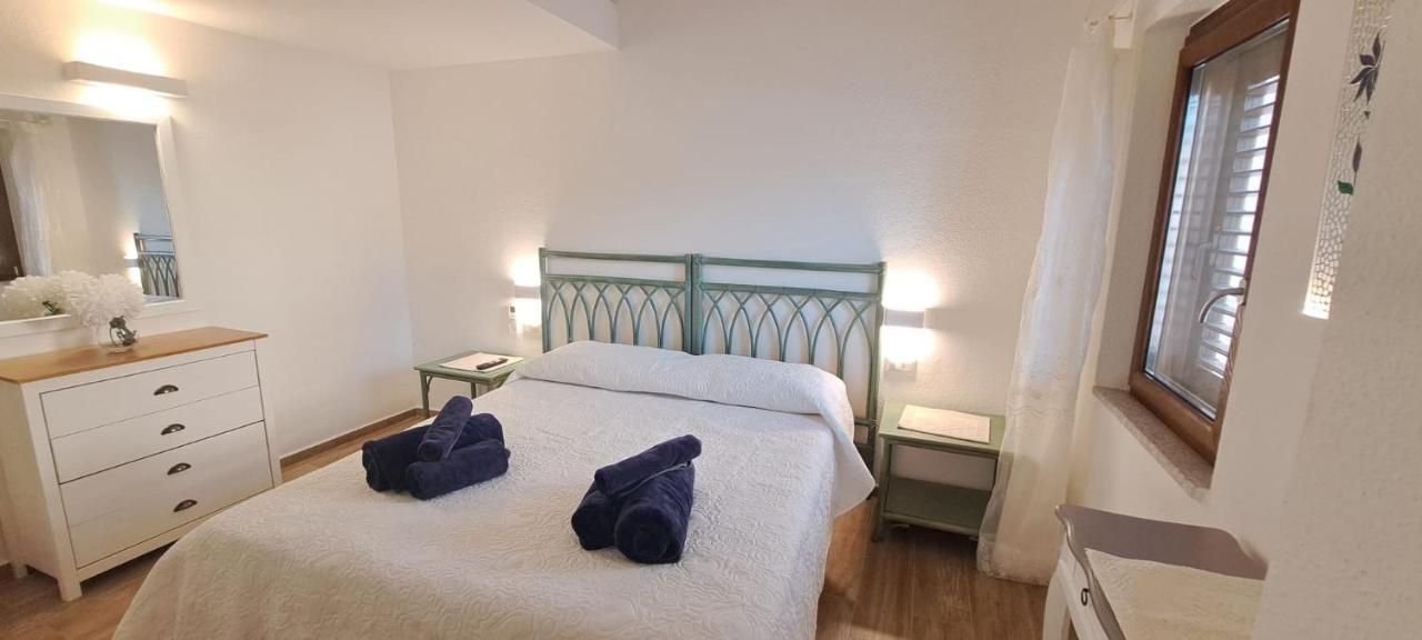 San Teodoro Rooms エクステリア 写真